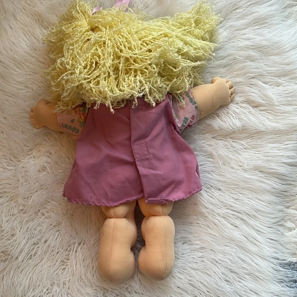 VINTAGE 1991 CABBAGE PATCH KIDS PRESCHOOL KIDS GIRL Blond HAIR PLUSH TOY